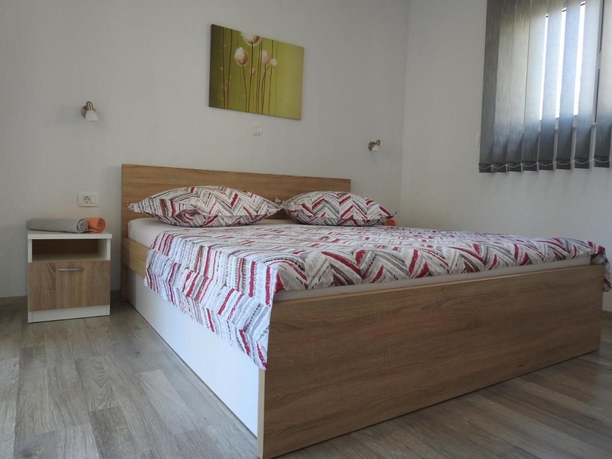 Apartments Edita Makarska Ngoại thất bức ảnh